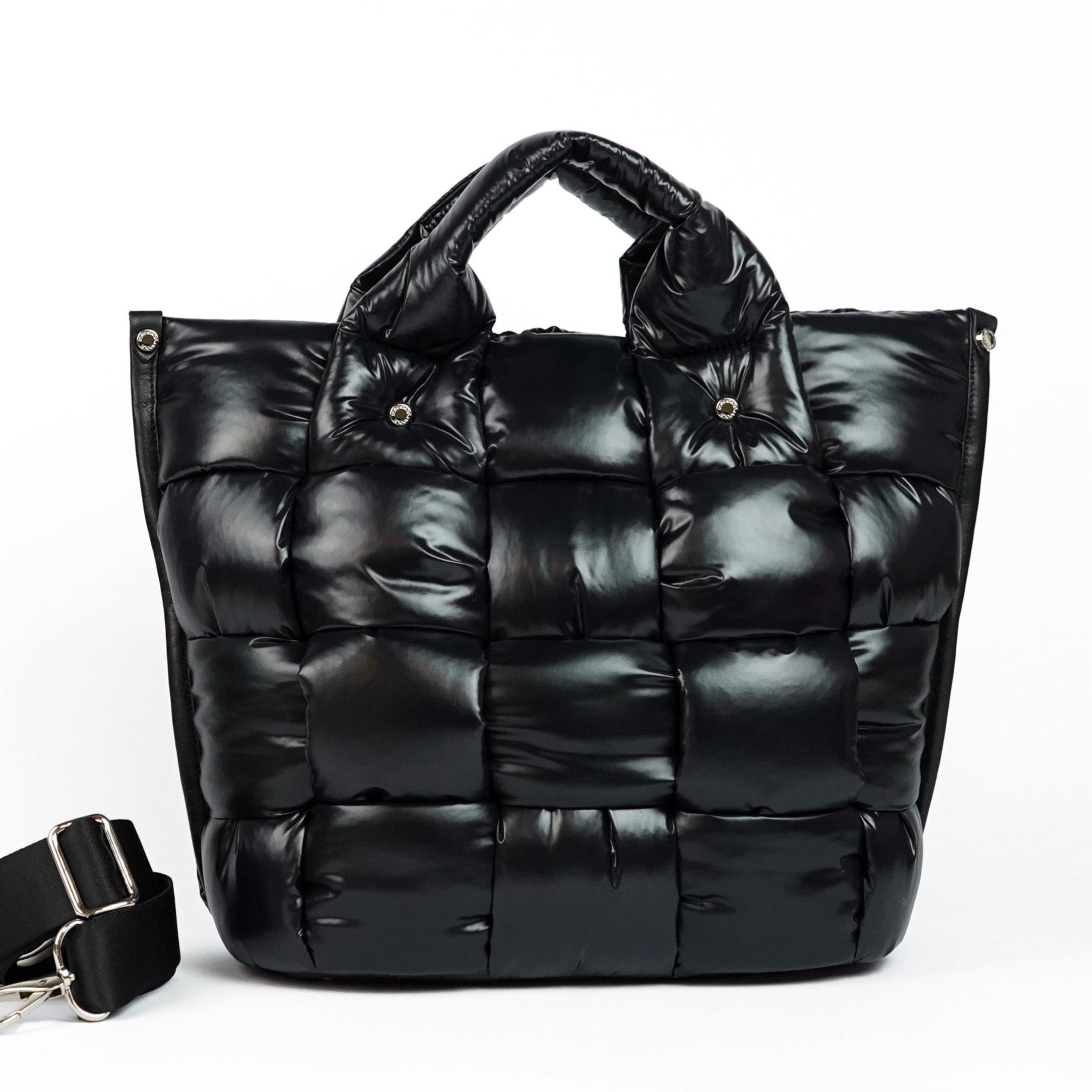 Greta large in black by Roberta Gandolfi. Luxury artisan