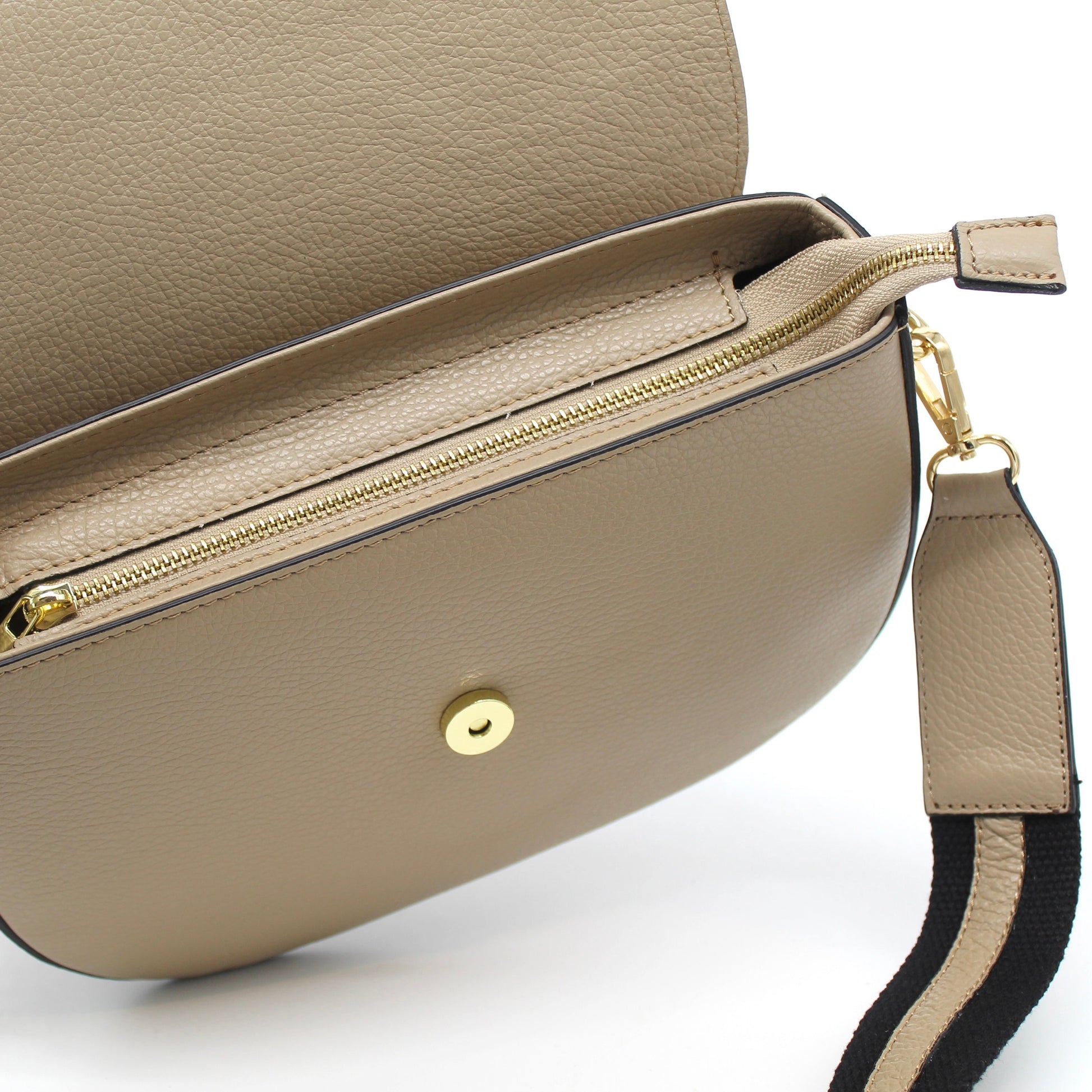 The Alessia bag from Mazzi D Fiori comes with a two tone cross body strap in leather and canvas. It has a zippered compartment and zip to close the inside. Shown here in Taupe